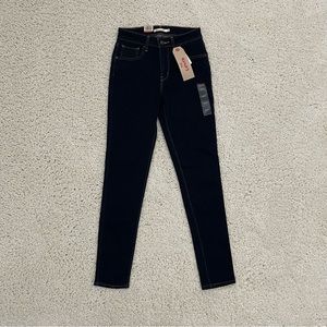 721 Levi’s High Rise Skinny Jeans size 26